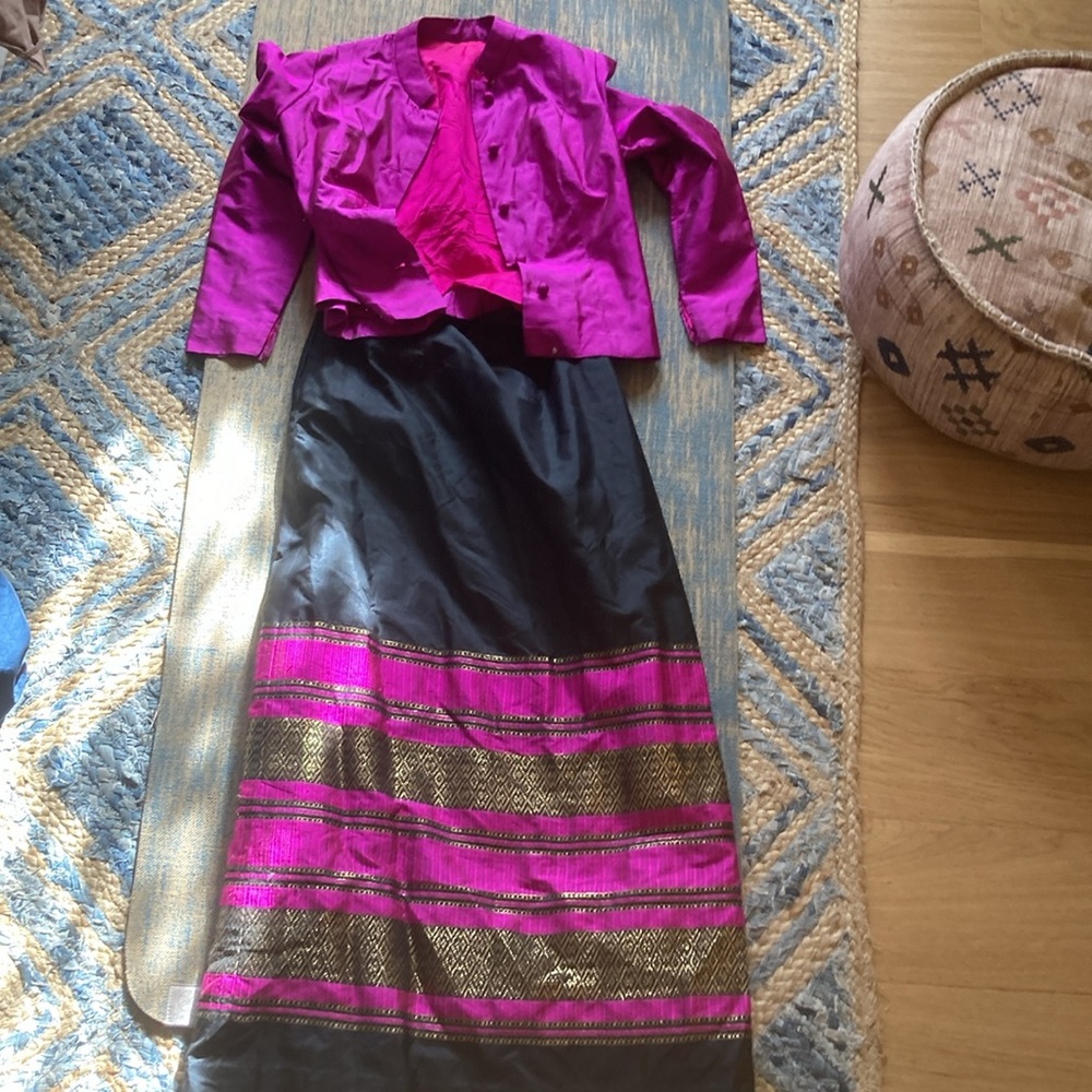 Vintage 1960s fuschia, black & gold skirt & jacket set